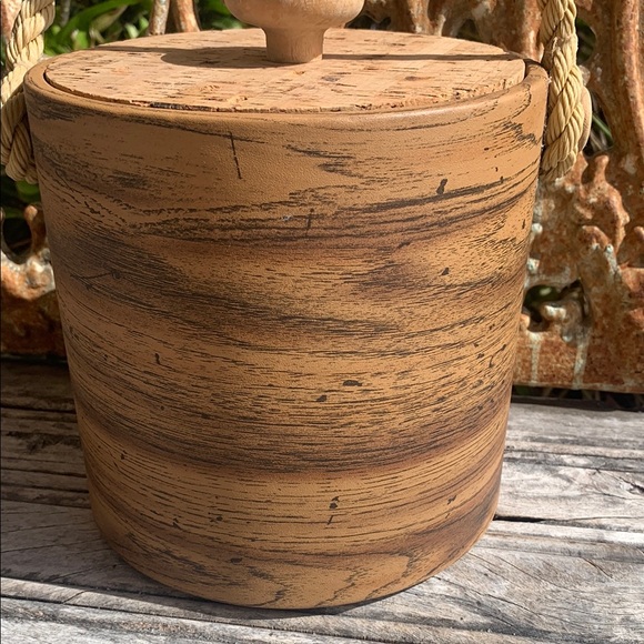 Rustic Ice Bucket with Rope Handle - Picture 3 of 9